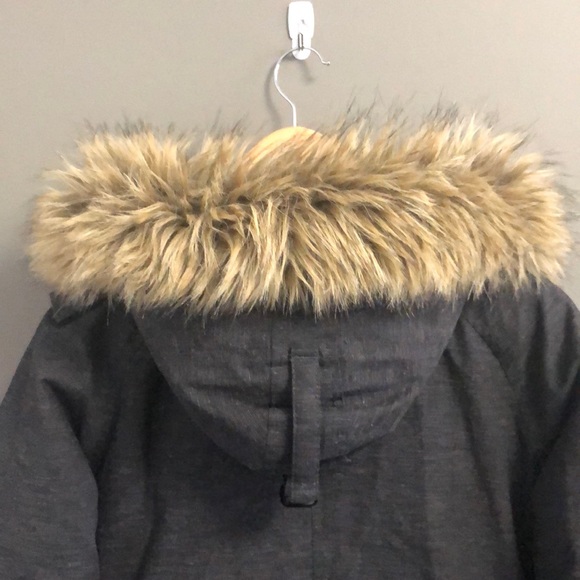 Aritzia Community Paradigm winter jacket - Picture 5 of 15